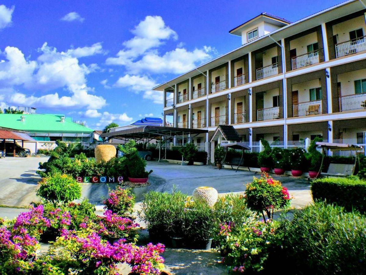 Kt Knight Hotel Surin Bagian luar foto